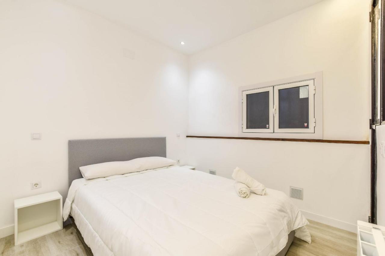 شقة مدريد  في Apartamento En Anton Martin المظهر الخارجي الصورة